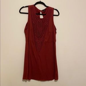 red/maroon dress